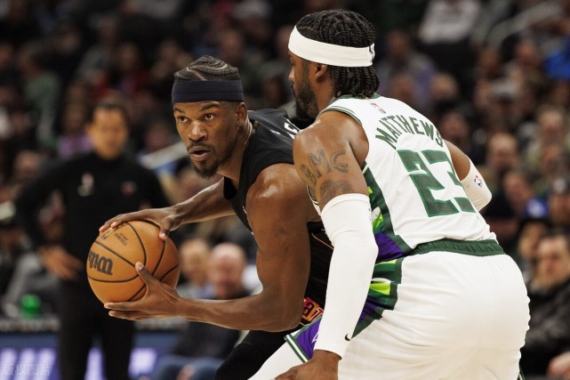 深圳队绝杀浙江队，霍勒迪统治全场的简单介绍